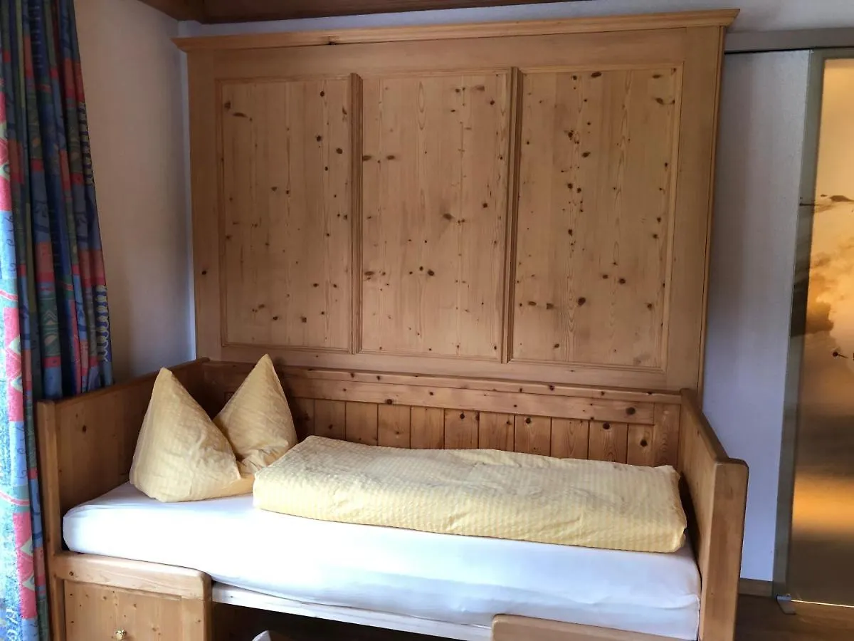 Saffretta Ferienwohnungen Ischgl Appartement